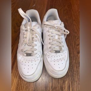 Nike White Air Force 1 Shoes